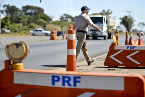 Falta de cuidado com a saúde compromete o trânsito nas rodovias, alerta PRF