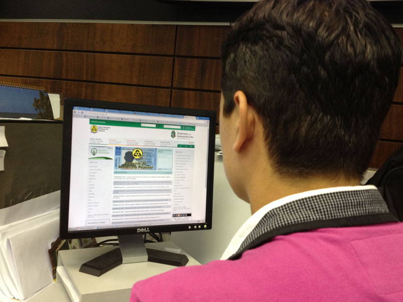 Detran alerta motoristas para falsas mensagens que circulam na internet